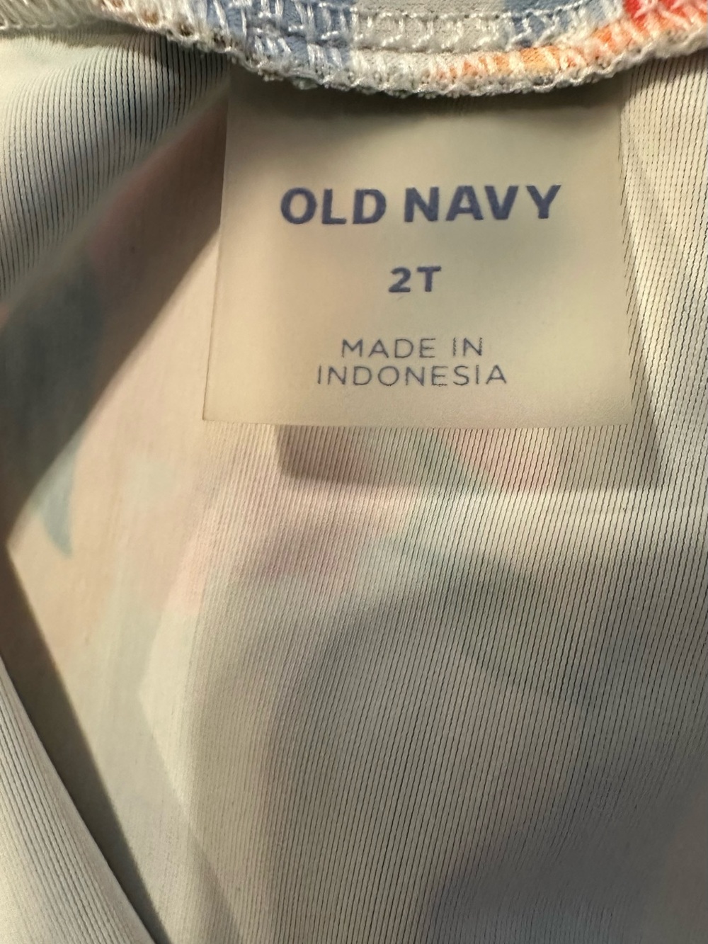 Old Navy Size 2T Long Sleeve Peaches Swimsuit EUC - Picture 3 of 7